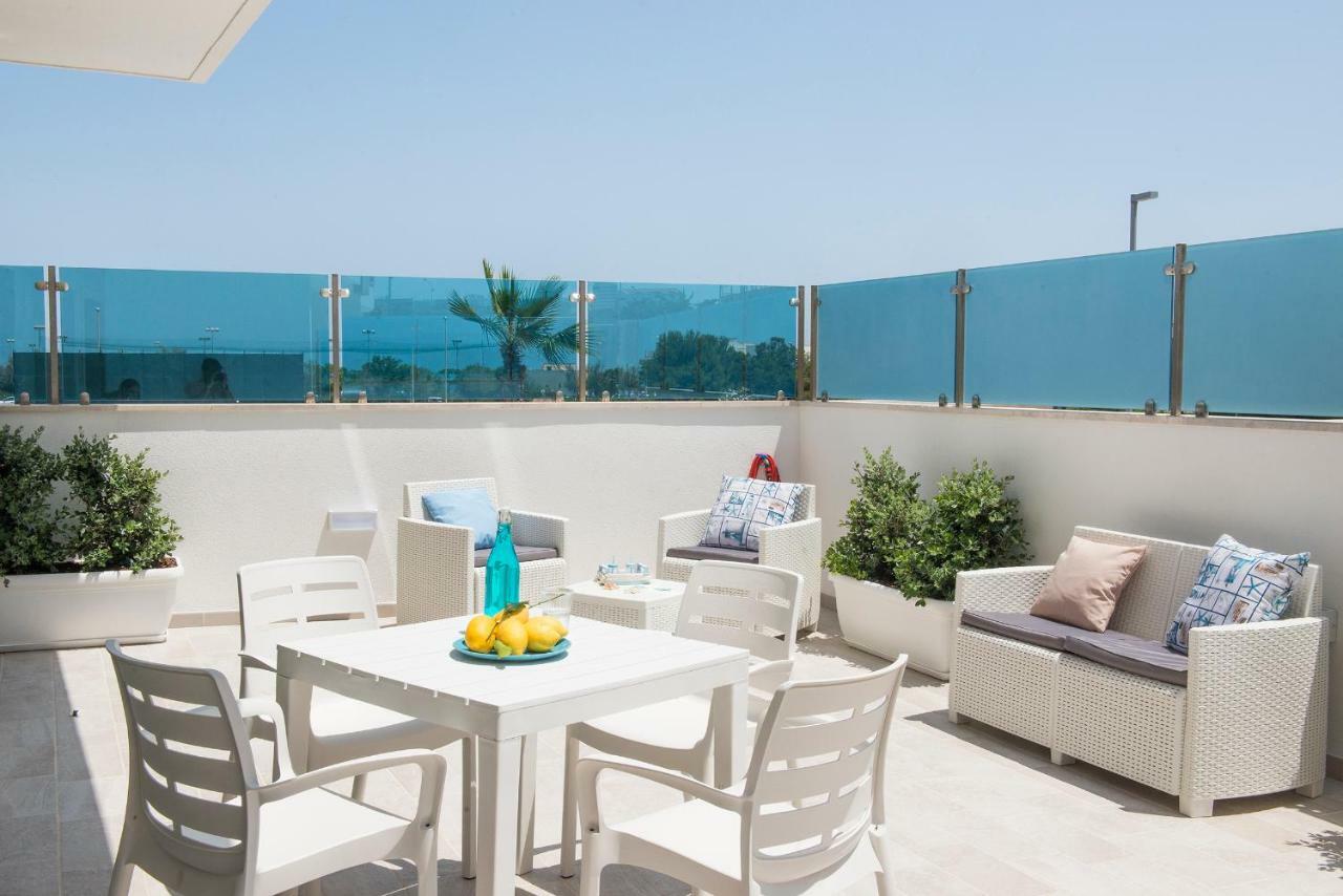 Hellen House Monopoli Villa Bagian luar foto