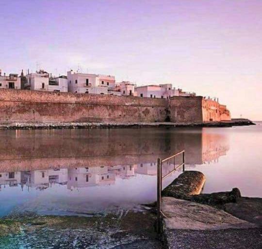 Hellen House Monopoli Villa Bagian luar foto